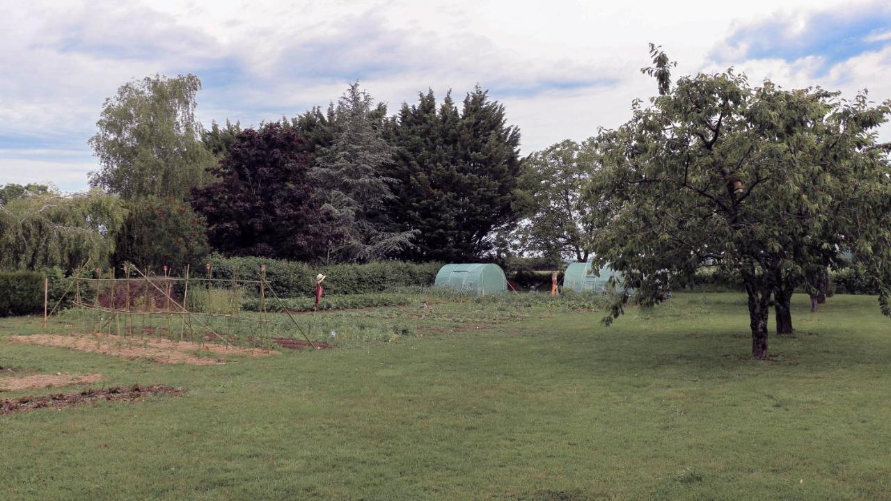 Bed and Breakfast Le Pre De Luceau Blet Экстерьер фото